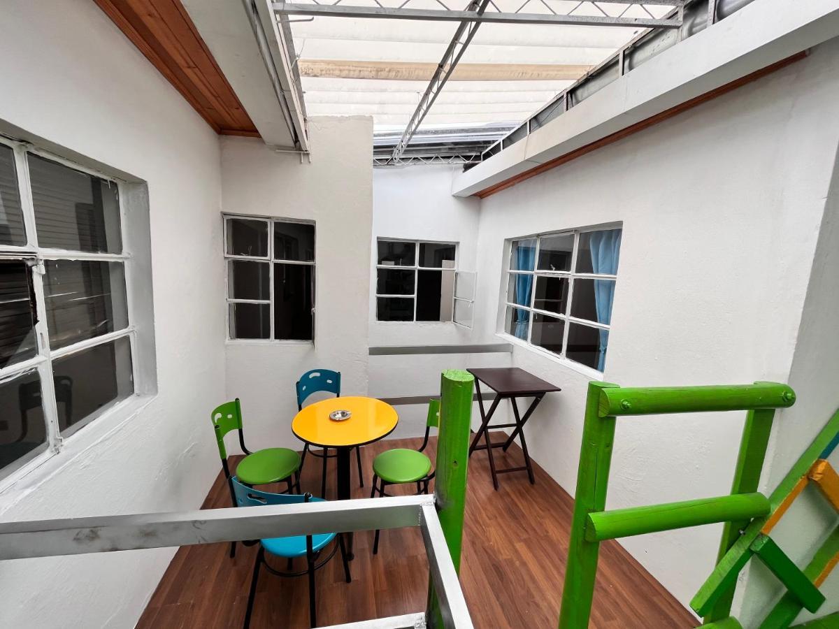 Prisma Hostel Bogotá Extérieur photo