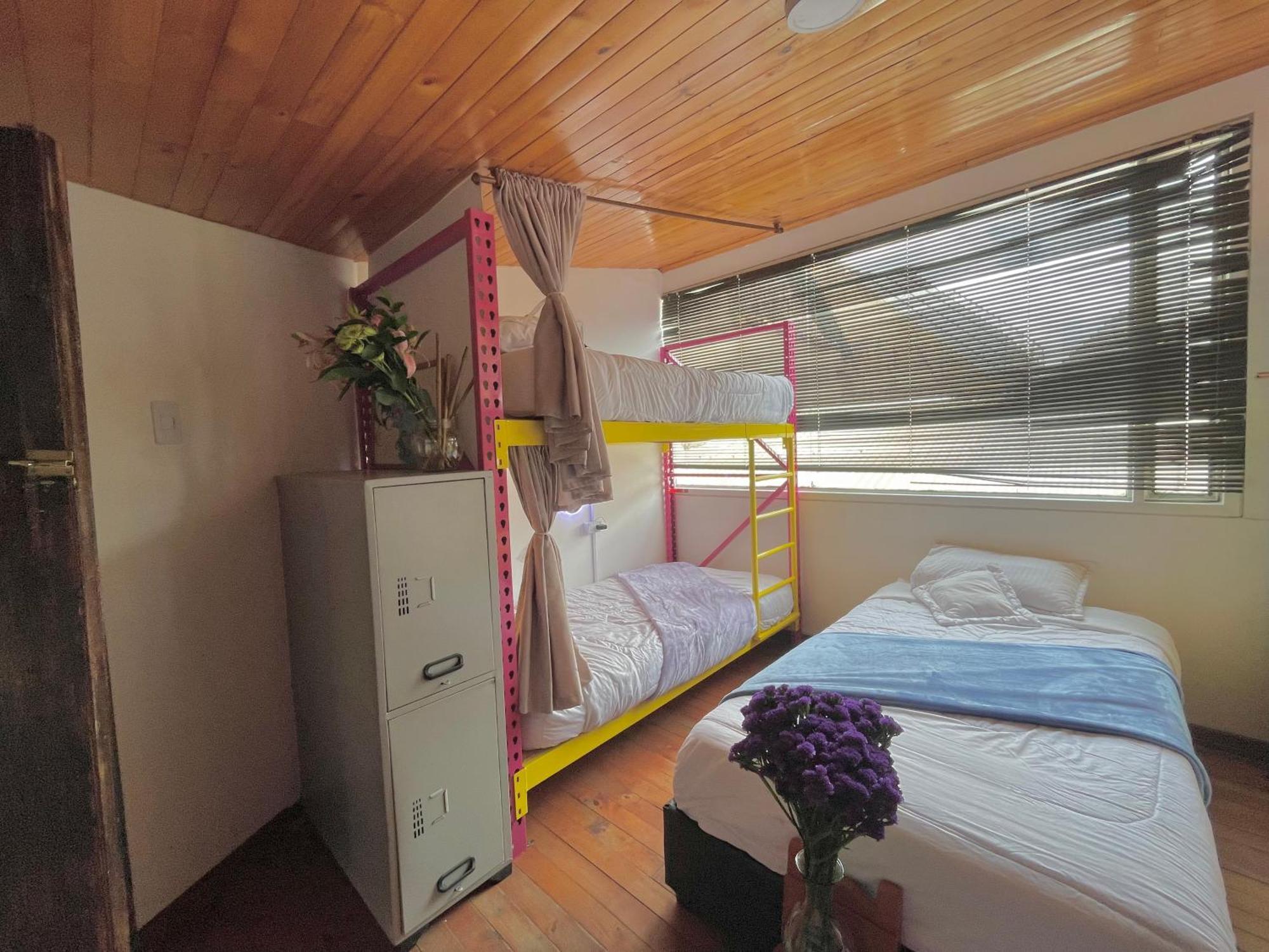 Prisma Hostel Bogotá Extérieur photo