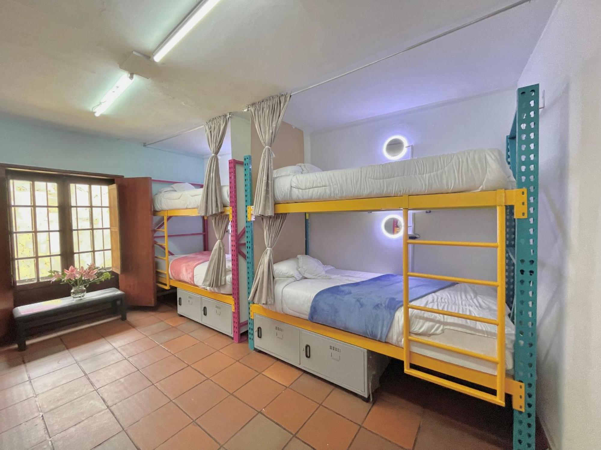Prisma Hostel Bogotá Extérieur photo