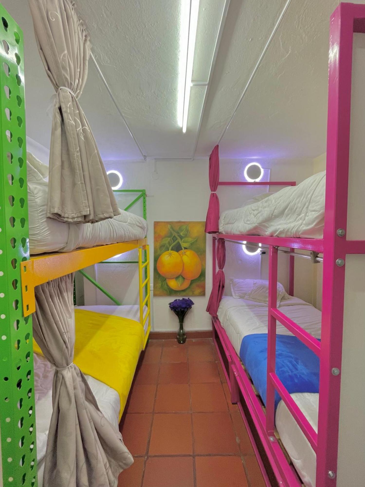 Prisma Hostel Bogotá Extérieur photo