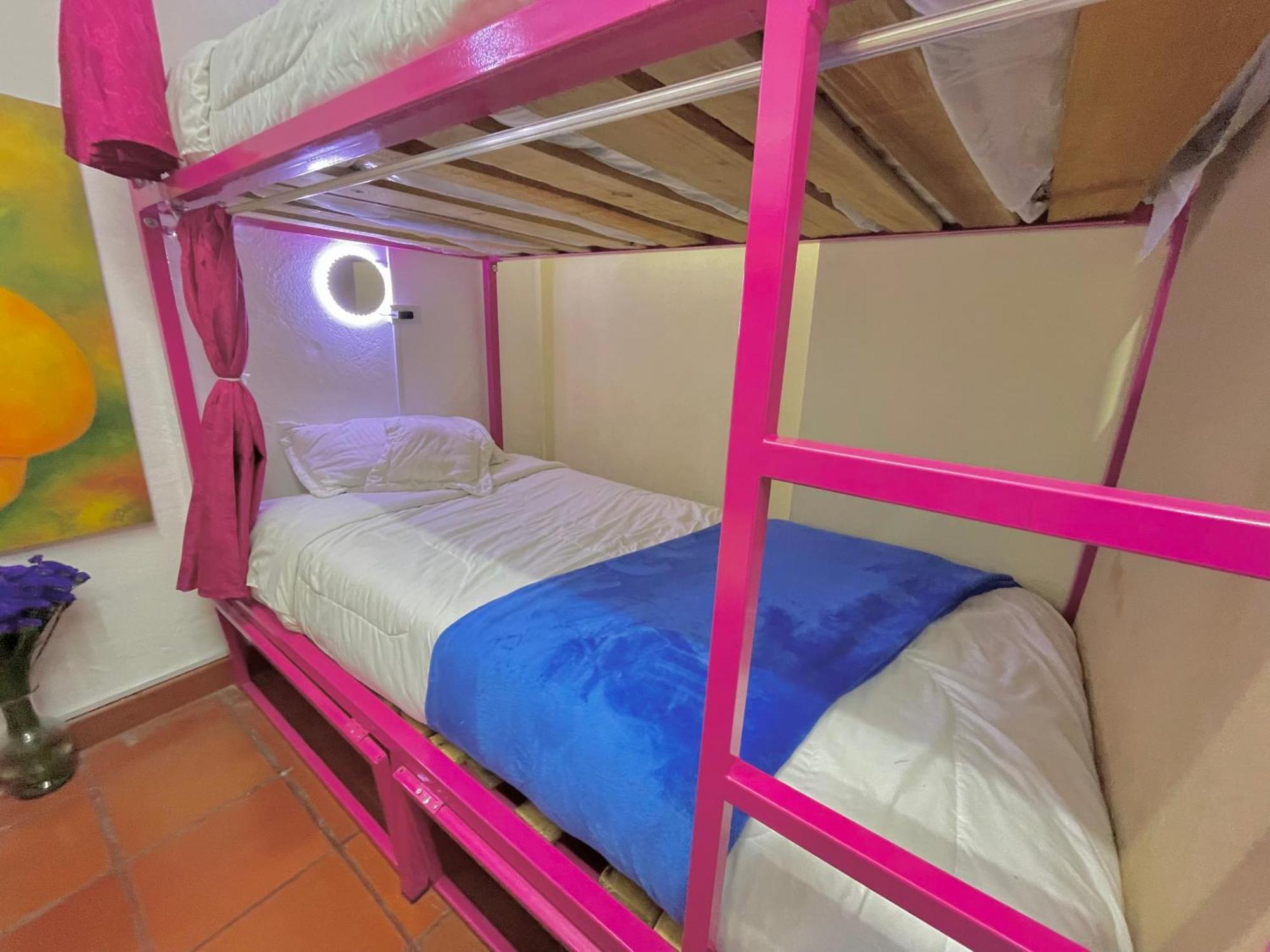 Prisma Hostel Bogotá Extérieur photo