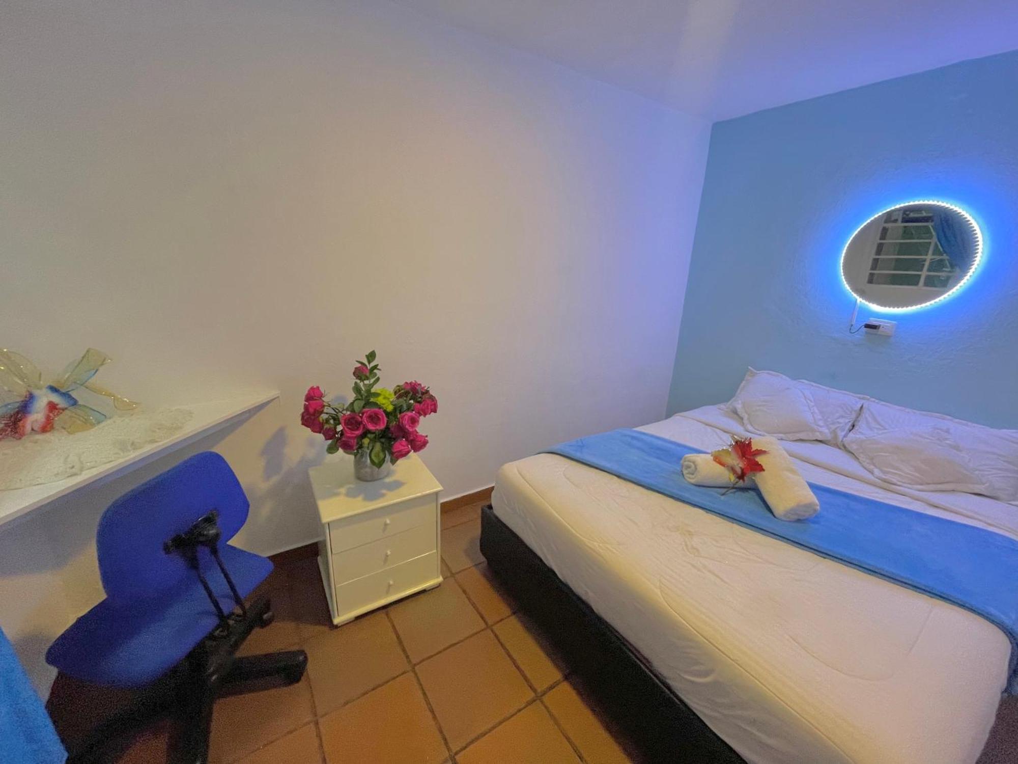 Prisma Hostel Bogotá Extérieur photo